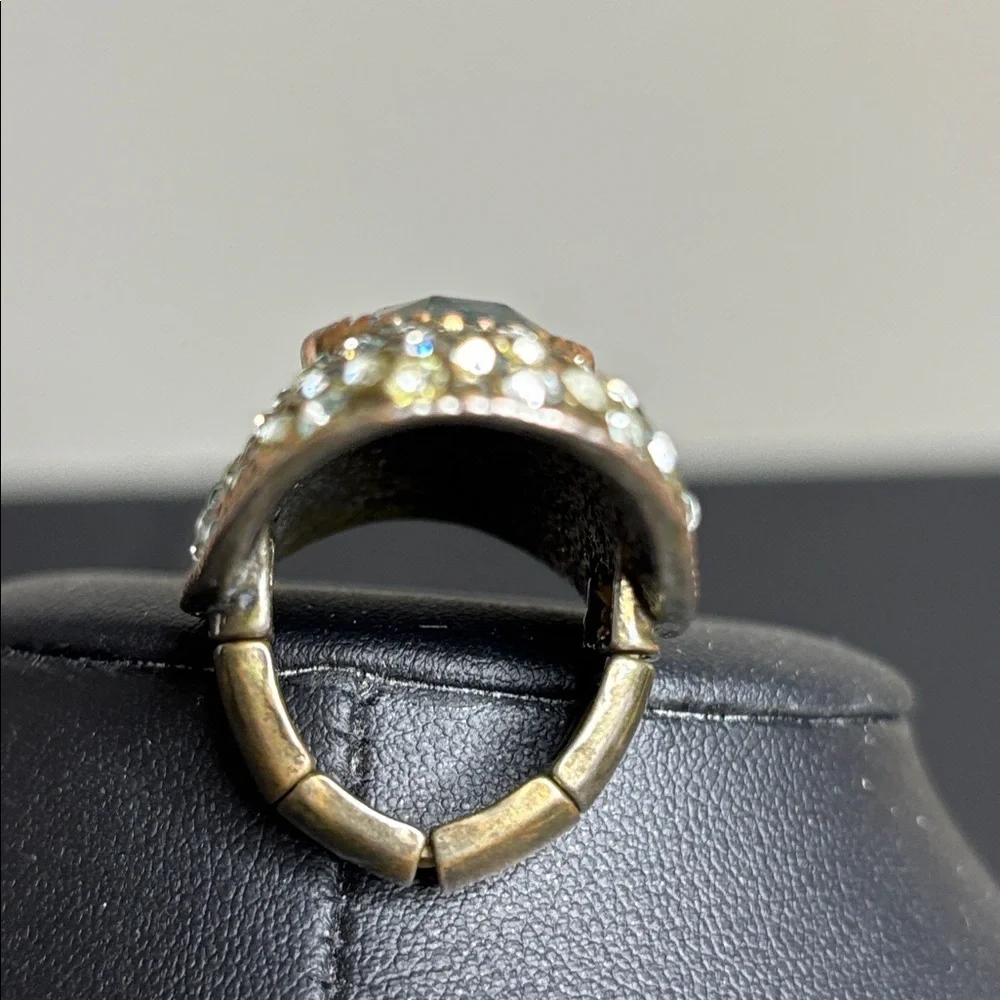Sparkly Elegant Antique Gold Tone Statement Green Stretch Ring